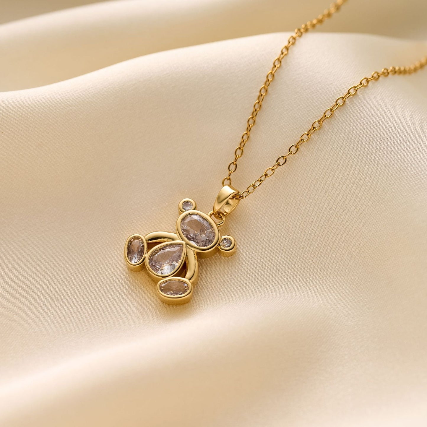 Elegant Crystal Necklace