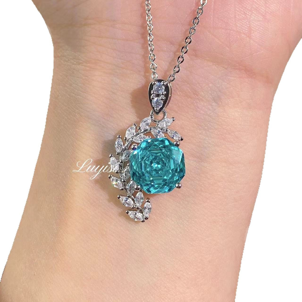 Elegant Turquoise Necklace