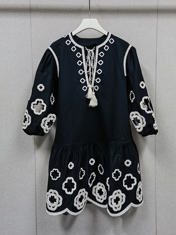 A-line Loose Contrast Color Embroidered Hollow Tied Round-neck Mini Dresses