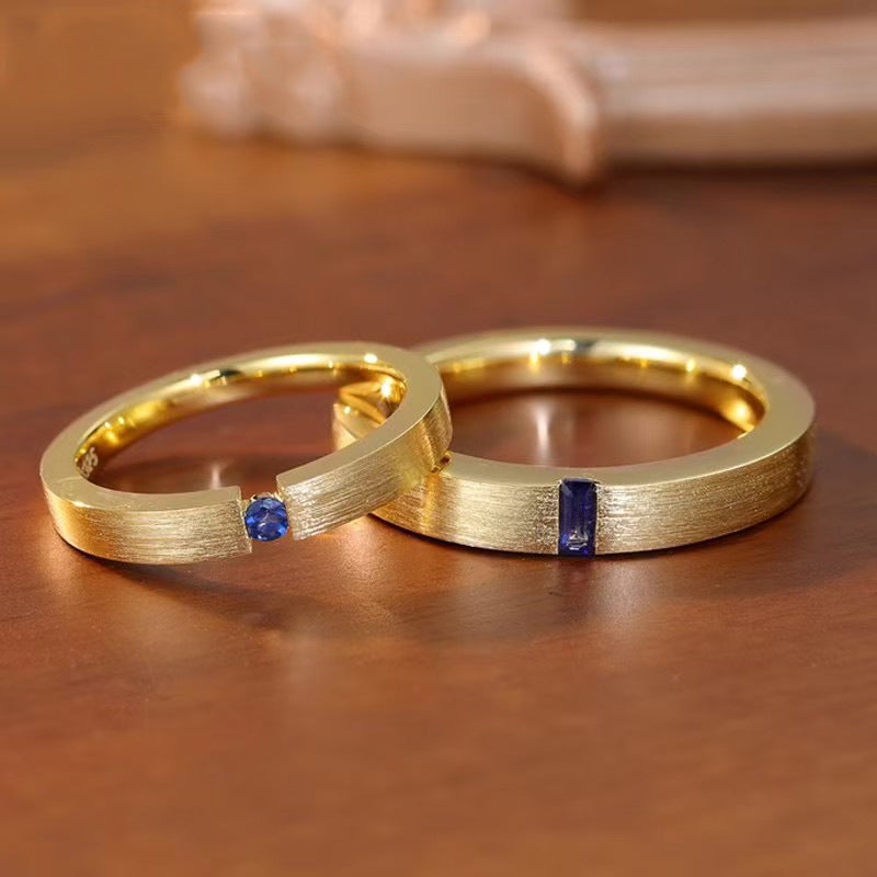 Classic Gold Sapphire Ring