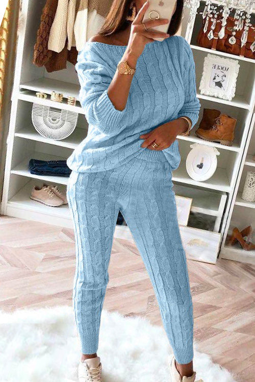 Moxidress Crewneck Long Sleeve Sweater and Slim Fit Pants Set
