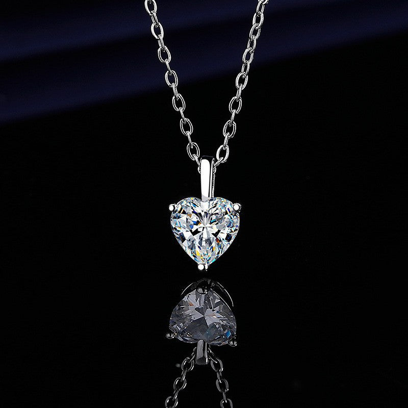 Elegant Silver Solitaire Heart