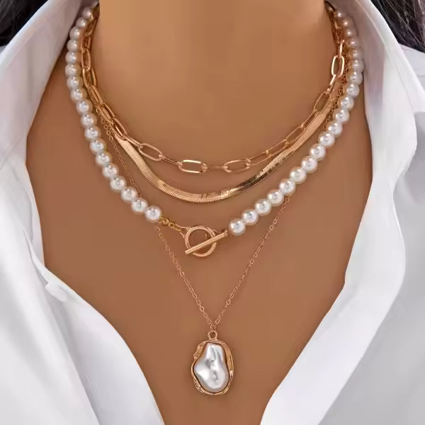 Elegant Pearl Necklace
