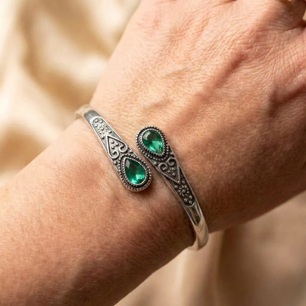 Vintage Adjustable Cuff Natural Green Stone Bracelet