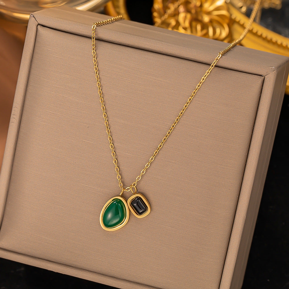 Elegant Green Agate Necklace