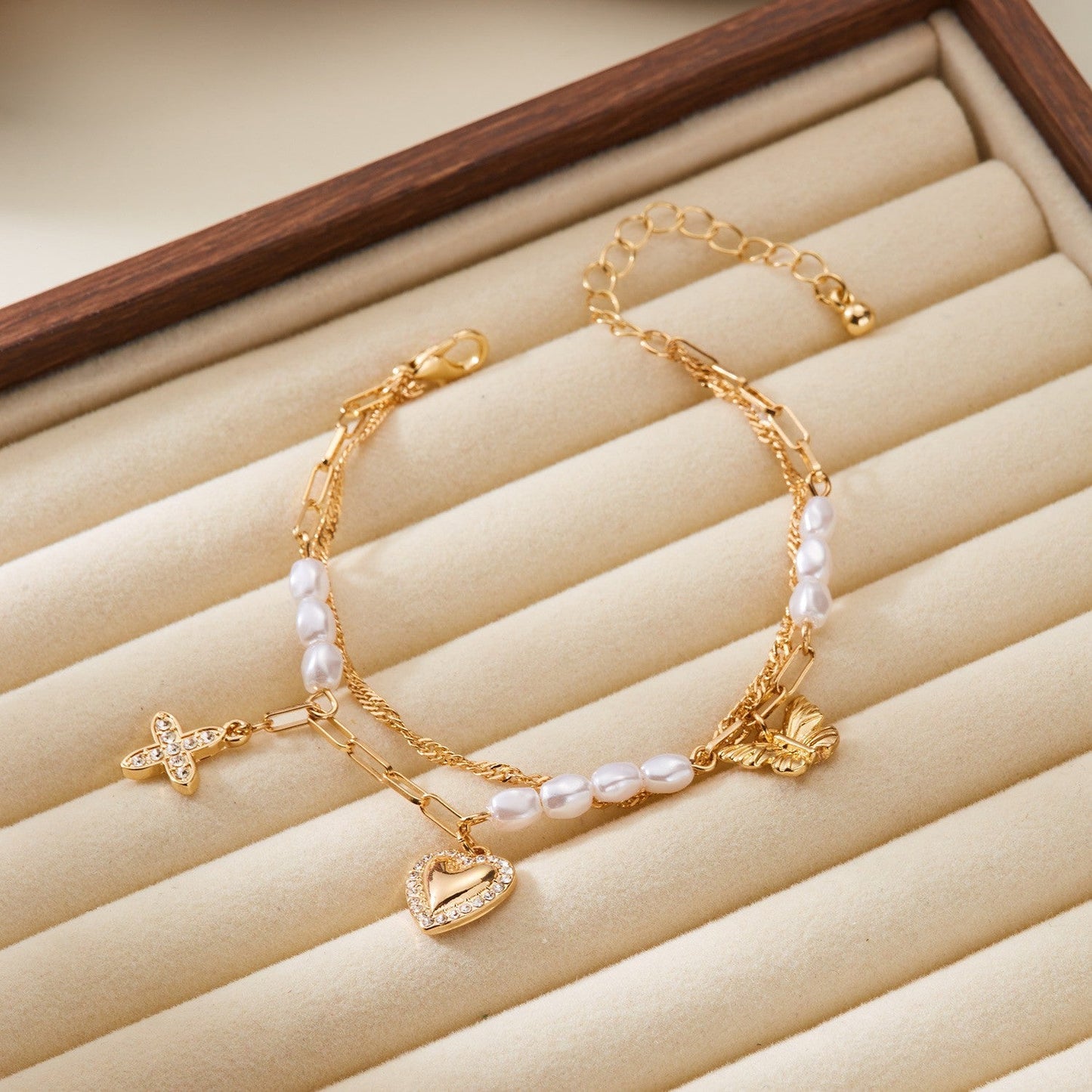 Elegant Pearl Gold Bracelet