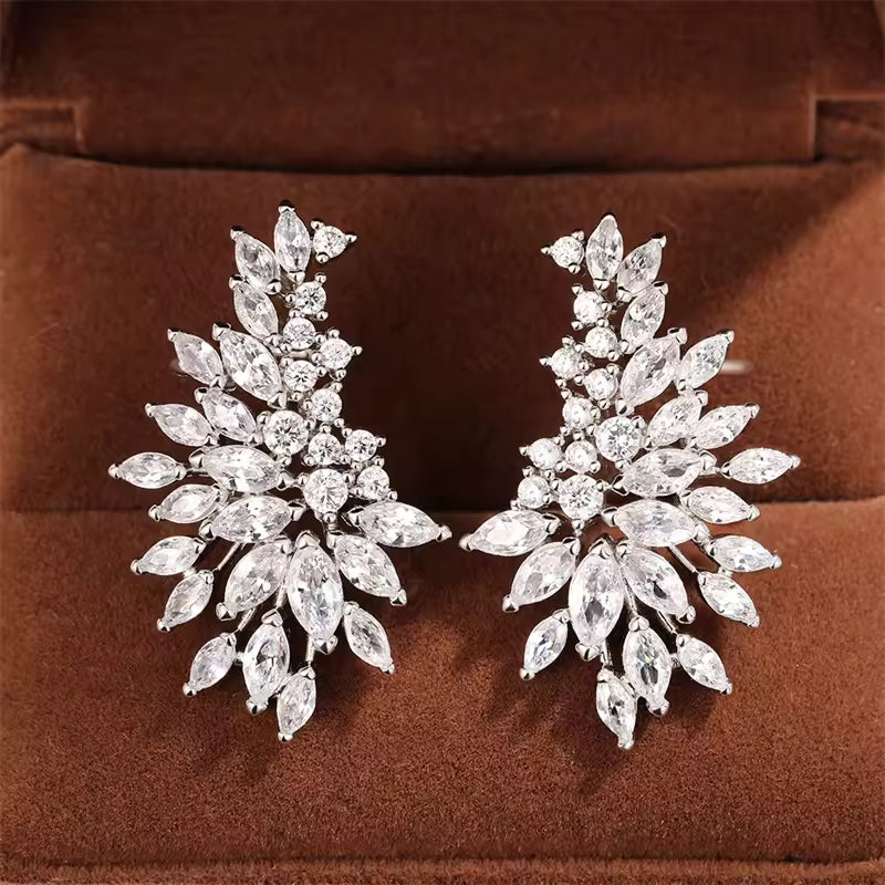 Elegant Crystal Leaf
