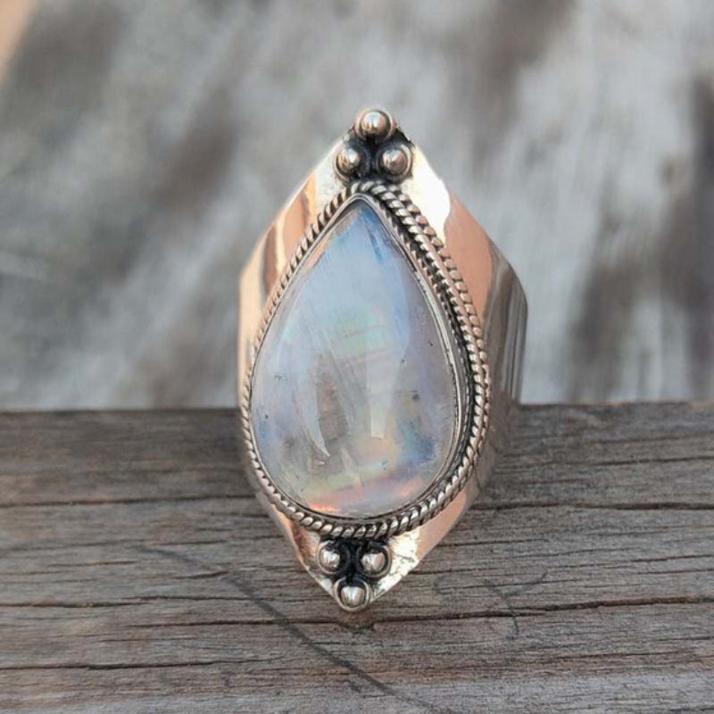 Vintage Moonstone Ring
