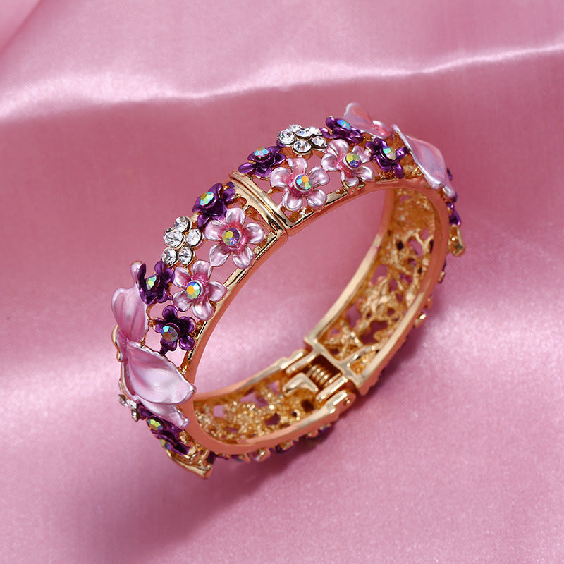 Romantic Floral Bracelet