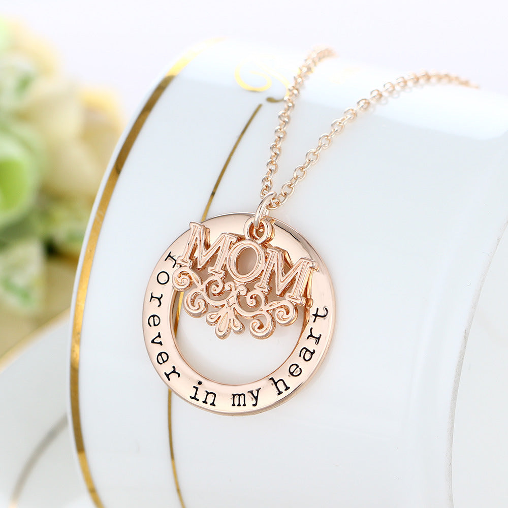 Elegant Mom Pendant Necklace