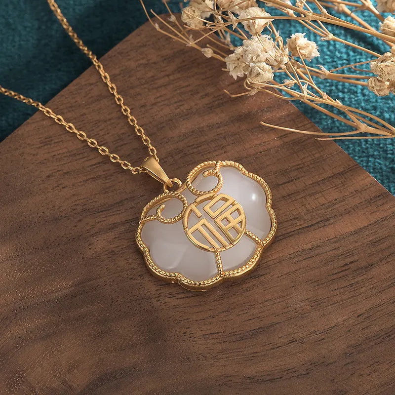 Elegant Jade Pendant Necklace