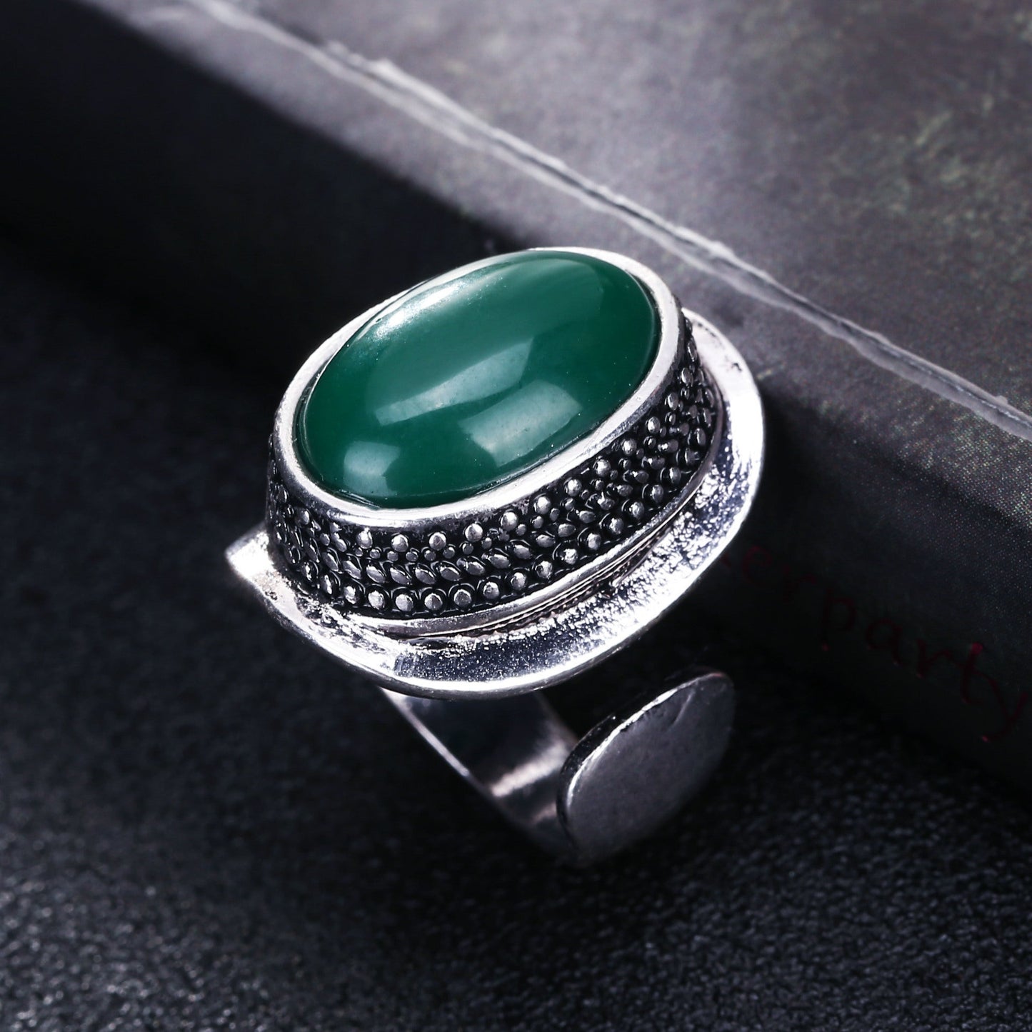 Vintage Green Agate Ring