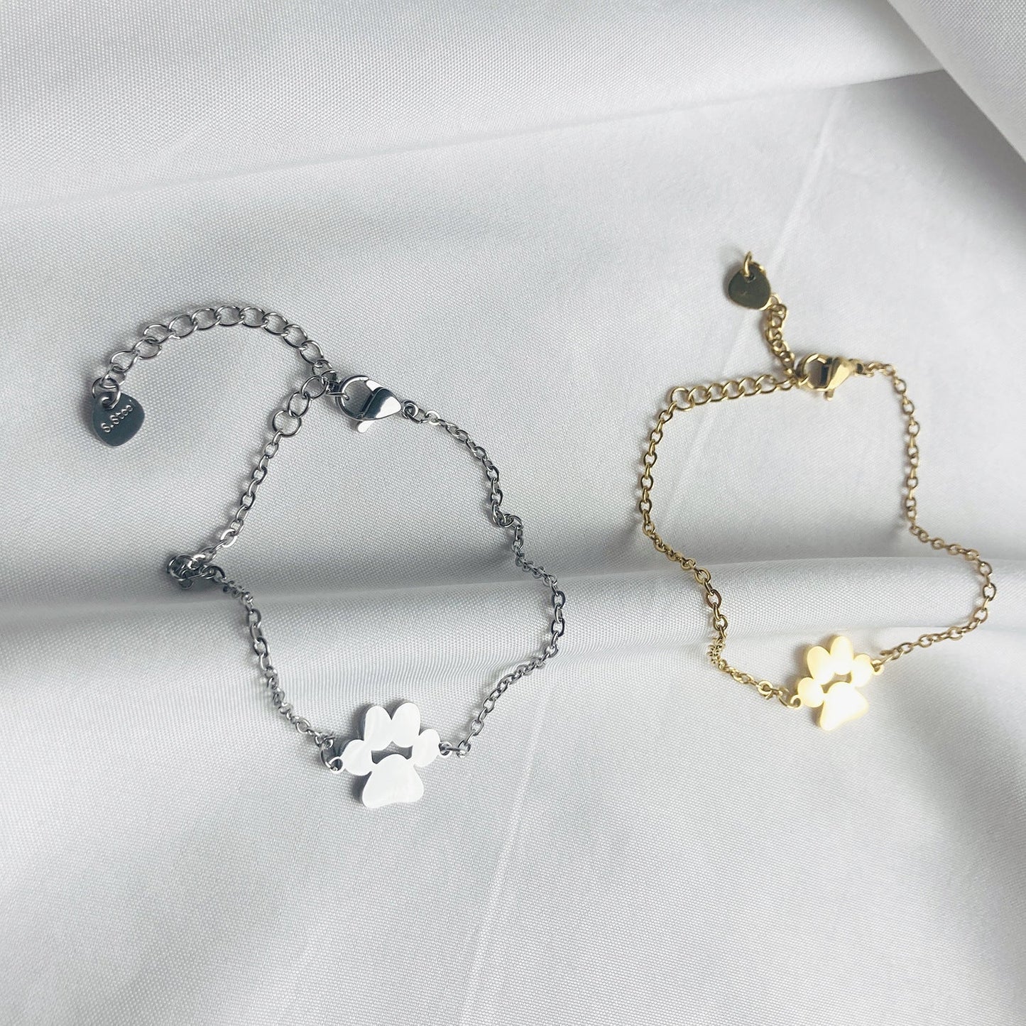 Delicate Paw Charm Bracelet