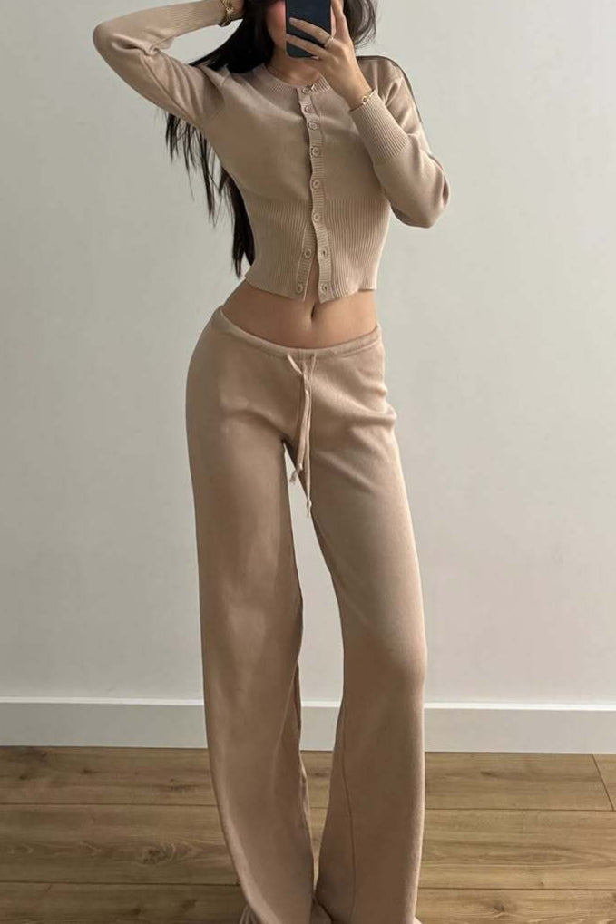 Fitted Buttoned Long-sleeve Low-rise Knit Two Piece Set