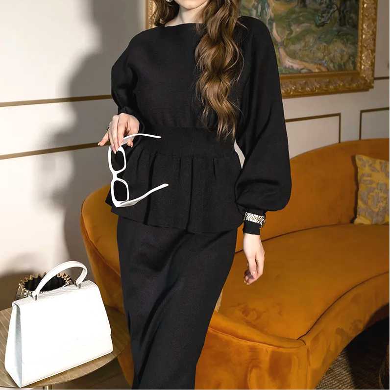 Black - Long-sleeve Bodycon Skirt Two Piece Set