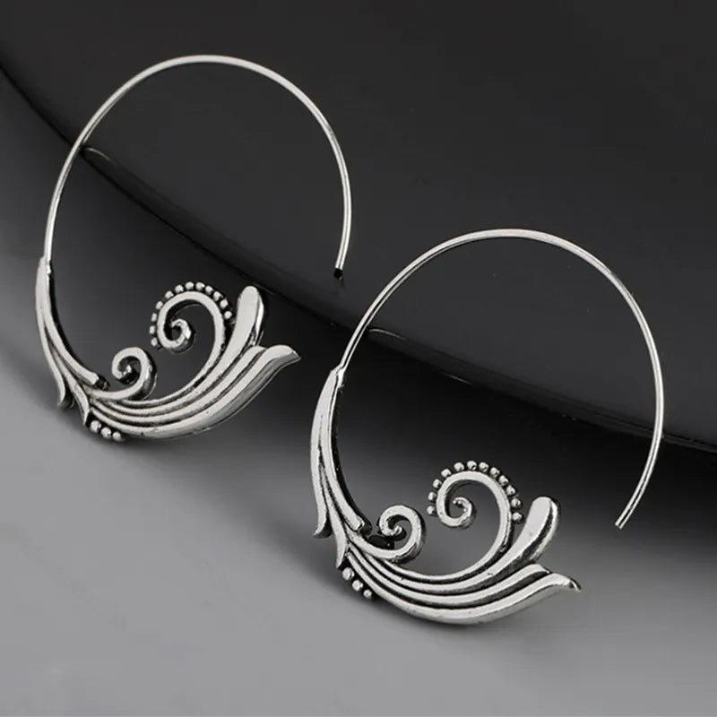 A Vintage Gothic Ornament Statement Hoop Earrings Set