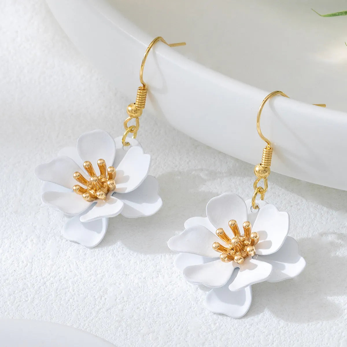 Elegant White Flower Earrings