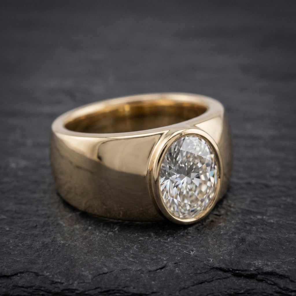 Vintage Inlaid Round Glass Gold Ring