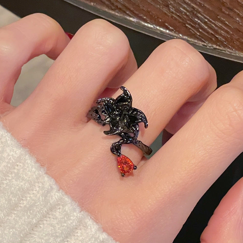 Statement Flower Ring