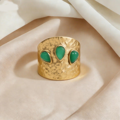 Vintage Emerald Gold Ring