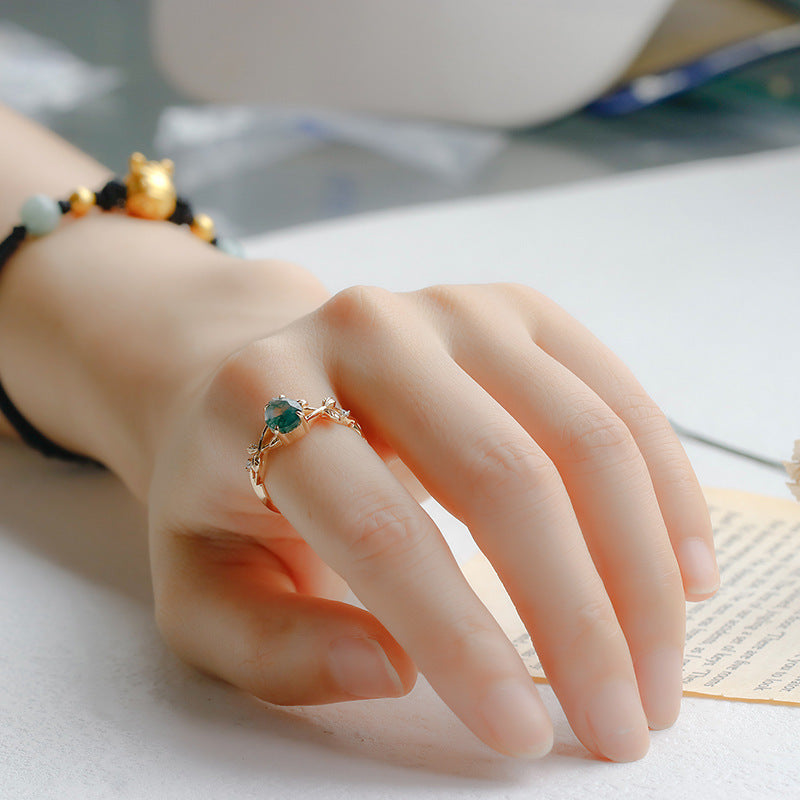 Elegant Emerald Ring