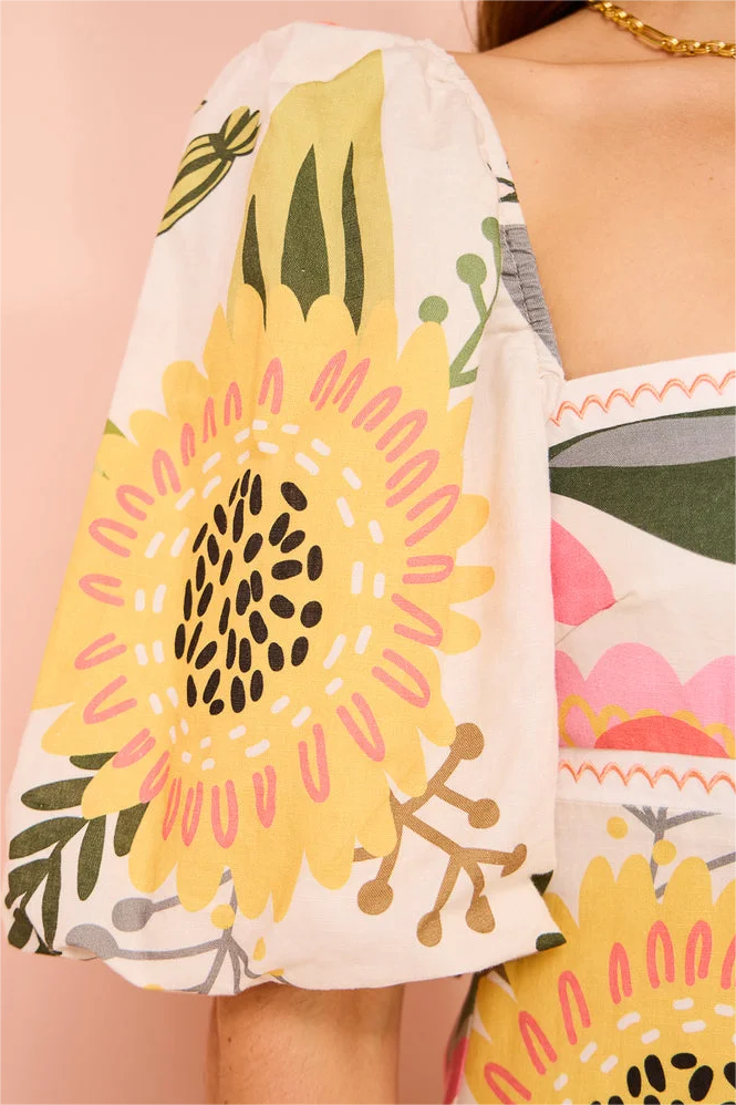 Short Sleeve Square Neck Midi Dress