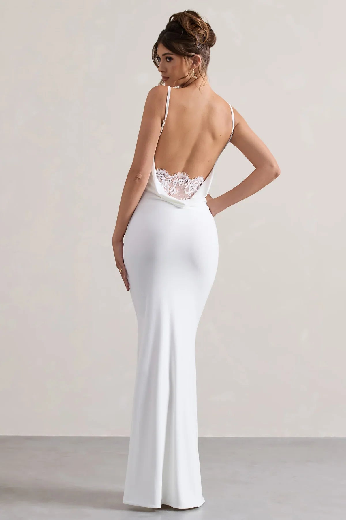 Veloria™ Luxe Lace-back Maxi Dress — Command Every Room With Irresistible Confidence and Timeless Elegance