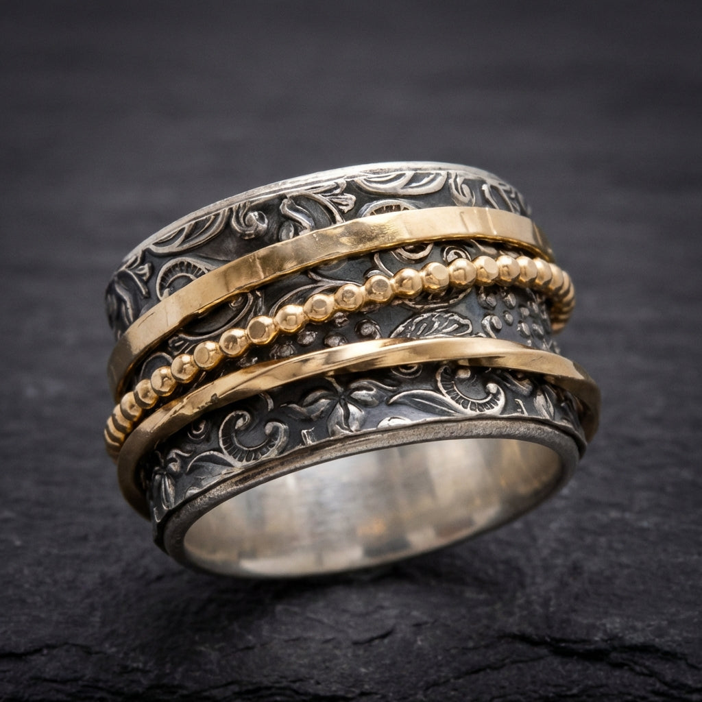 Vintage Baroque Pattern Spinner Ring