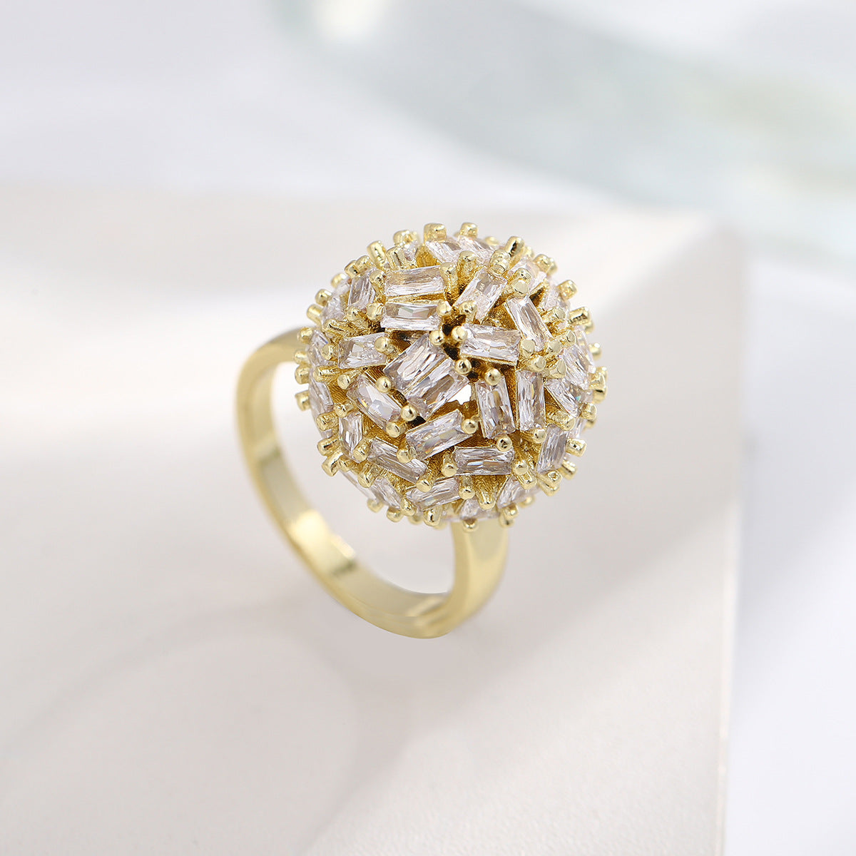 Statement Crystal Ring