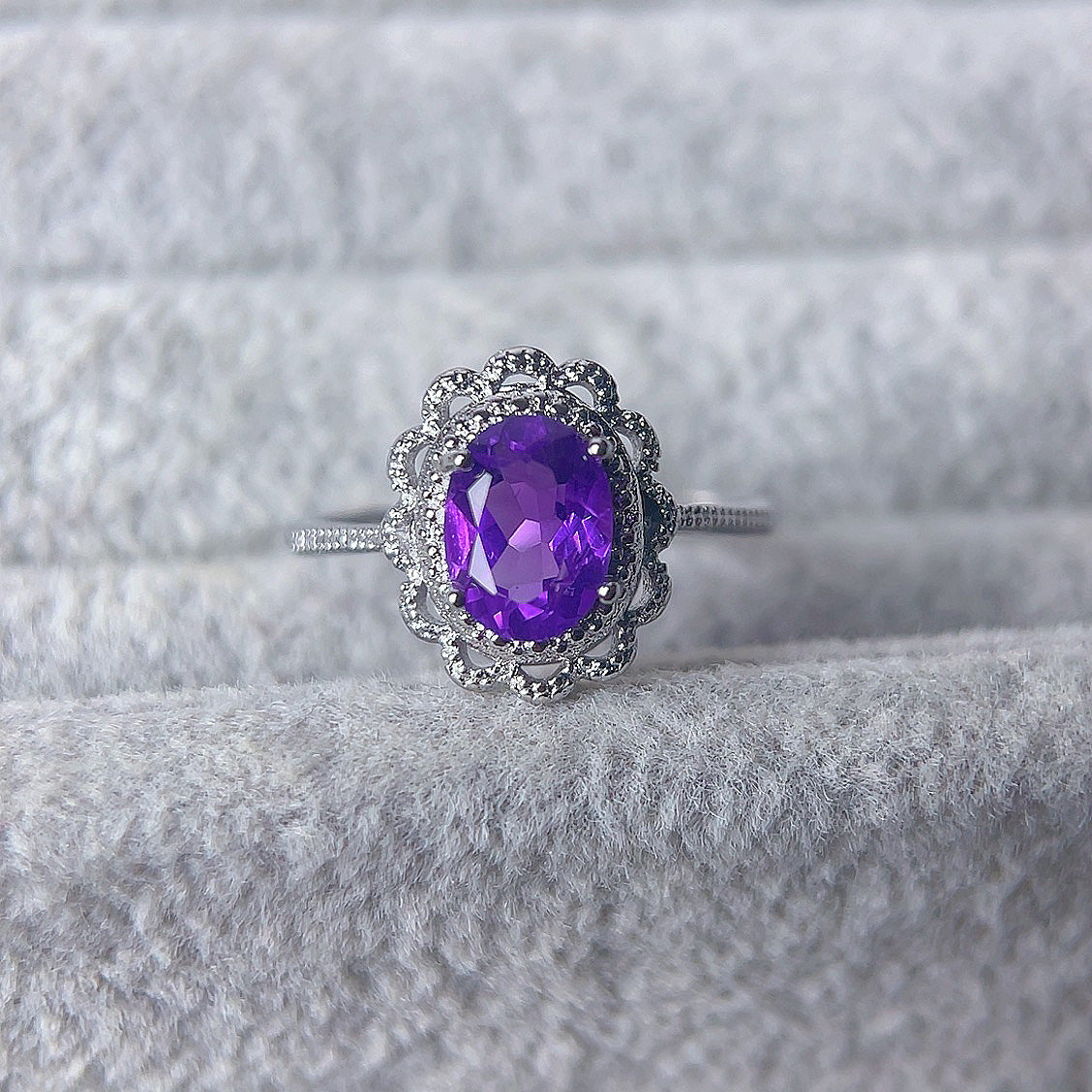 Elegant Amethyst Ring