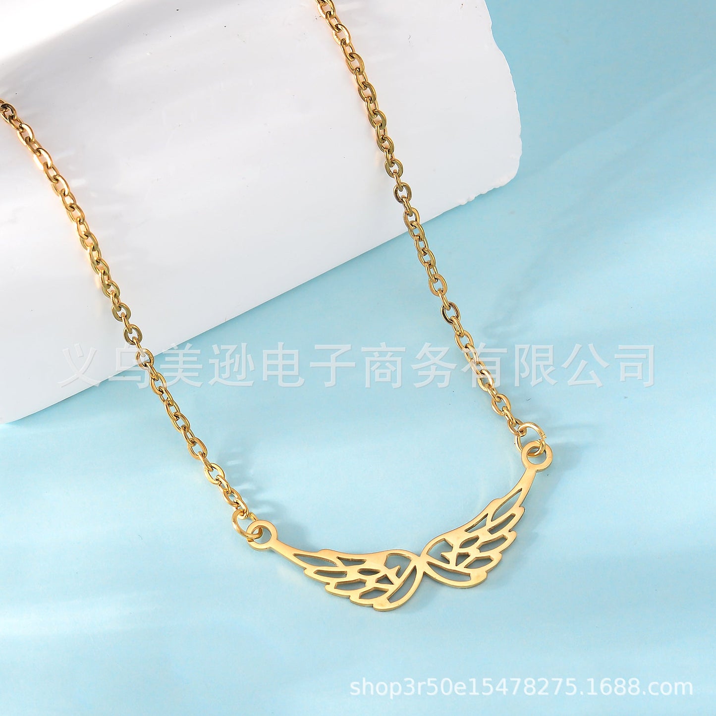 Elegant Wings Necklace