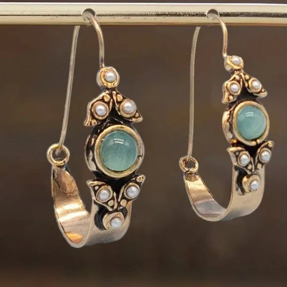 Vintage Green Stone Earrings