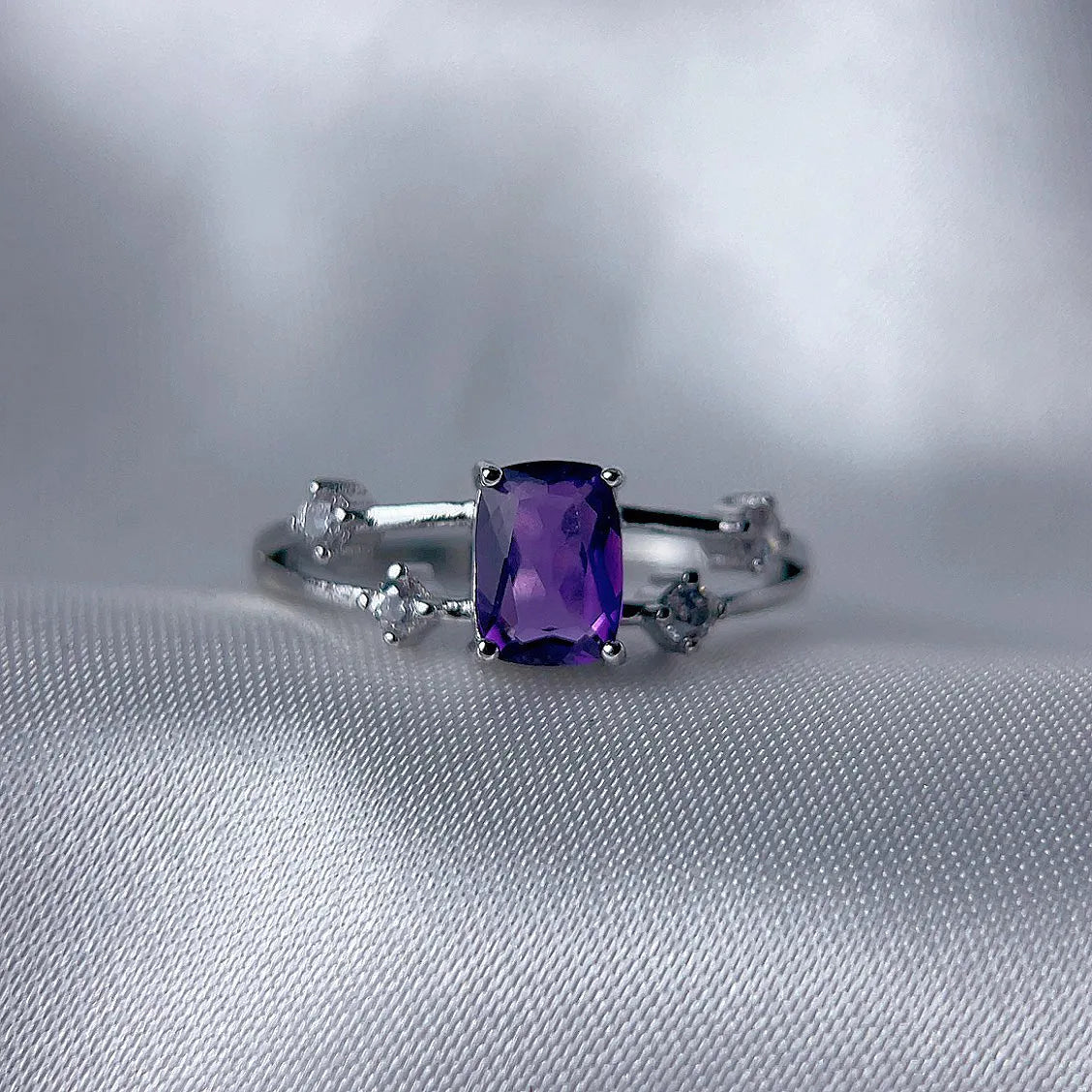 Elegant Amethyst Ring