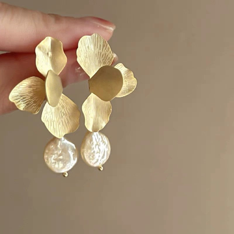 Elegant Pearl Earrings