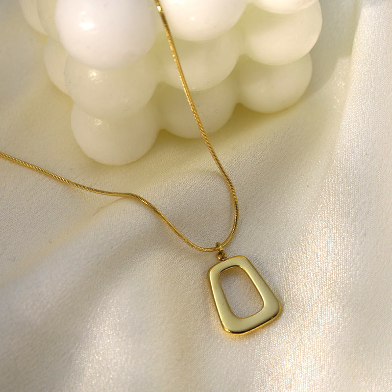 Minimalist Gold Necklace