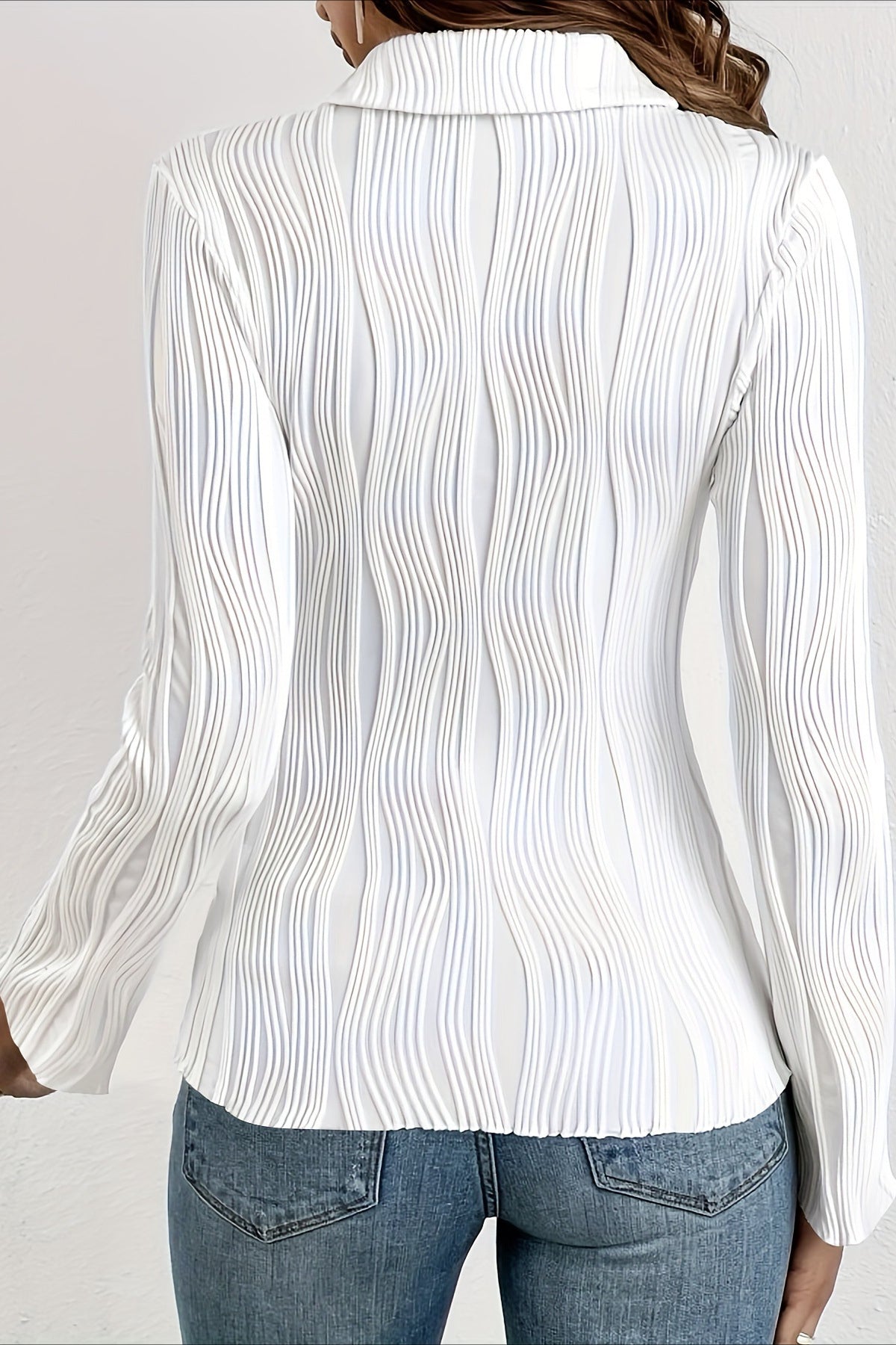 Color Fitted Textured Blouse