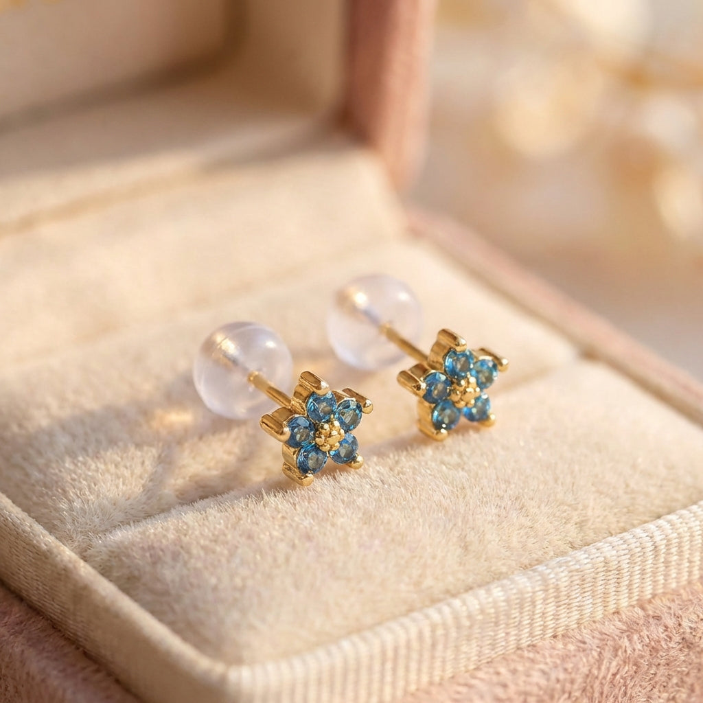 Dainty Flower Stud Earrings