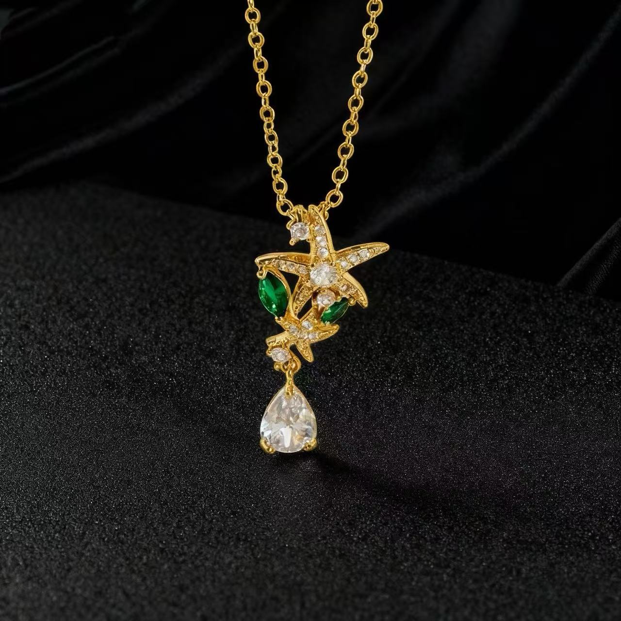 Elegant Starfish Necklace