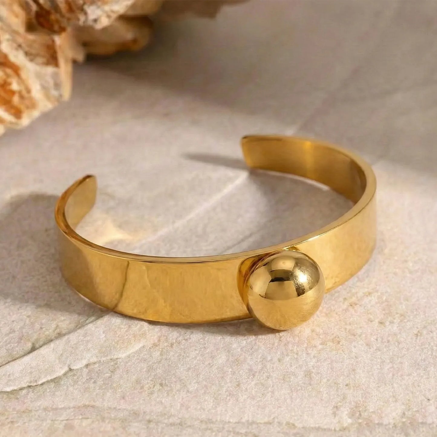 Classic Gold Bracelet