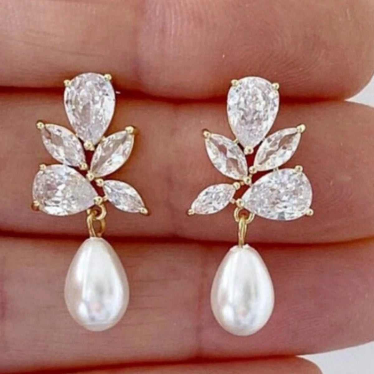 Elegant Pearl Drop Earrings