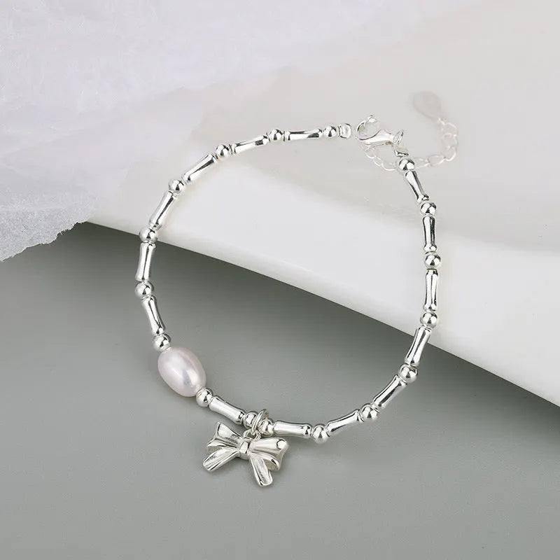 Elegant Pearl Bow Bracelet