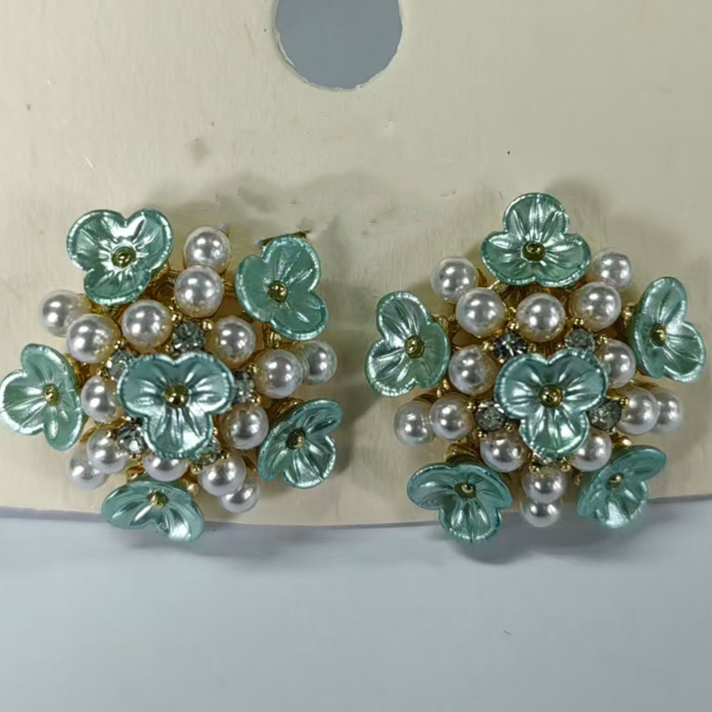 Vintage Pearl Flower Earrings