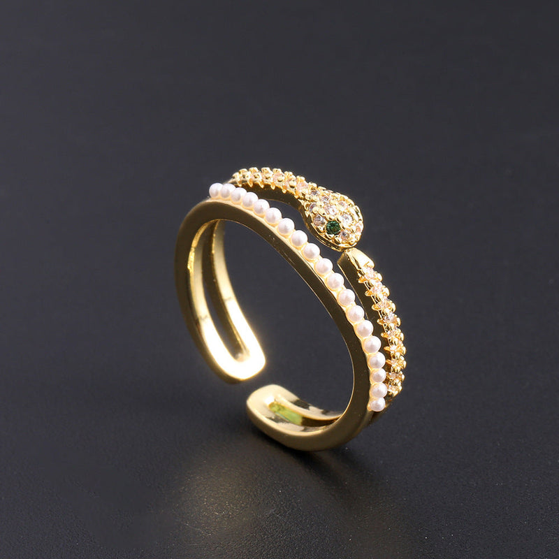 Elegant Pearl Gold Ring