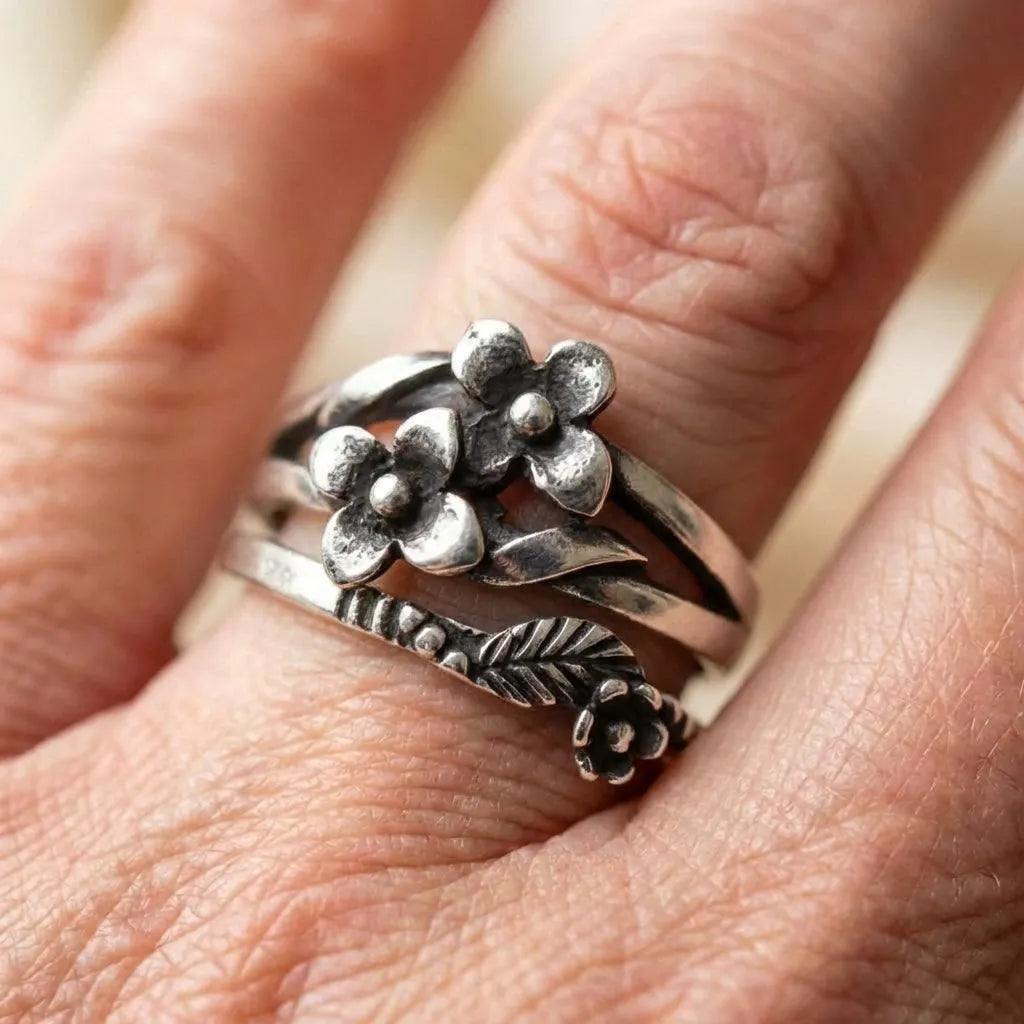 Vintage Silver Flower Layered Ring