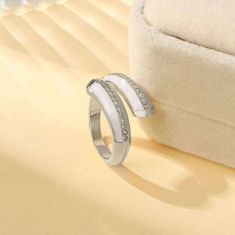 Elegant Pearl Ring