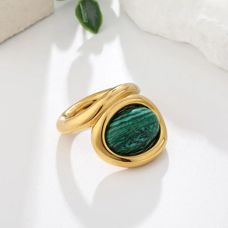 Elegant Malachite Ring