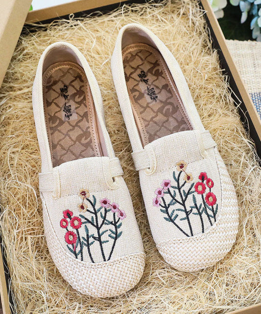 Beige Embroideried Flat Shoes for Splicing Flat Feet Shoes