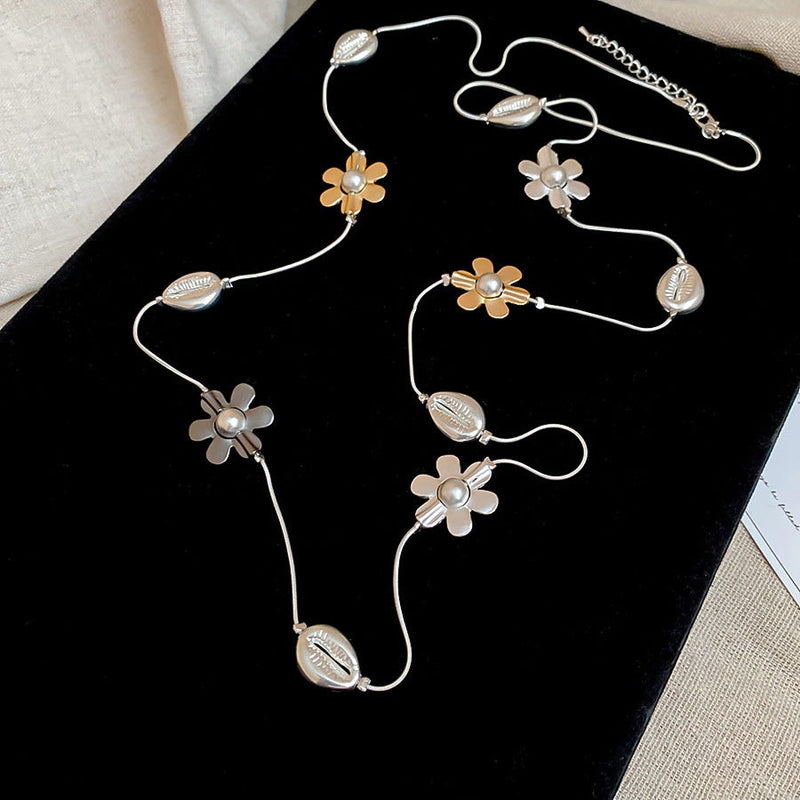 Floral Pearl Necklace
