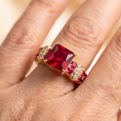 Vintage Red Crystal And Gold Ring