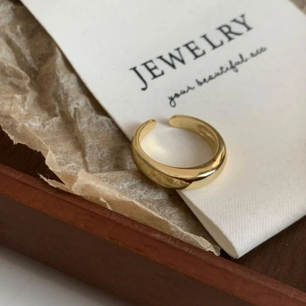 Classic Gold Ring